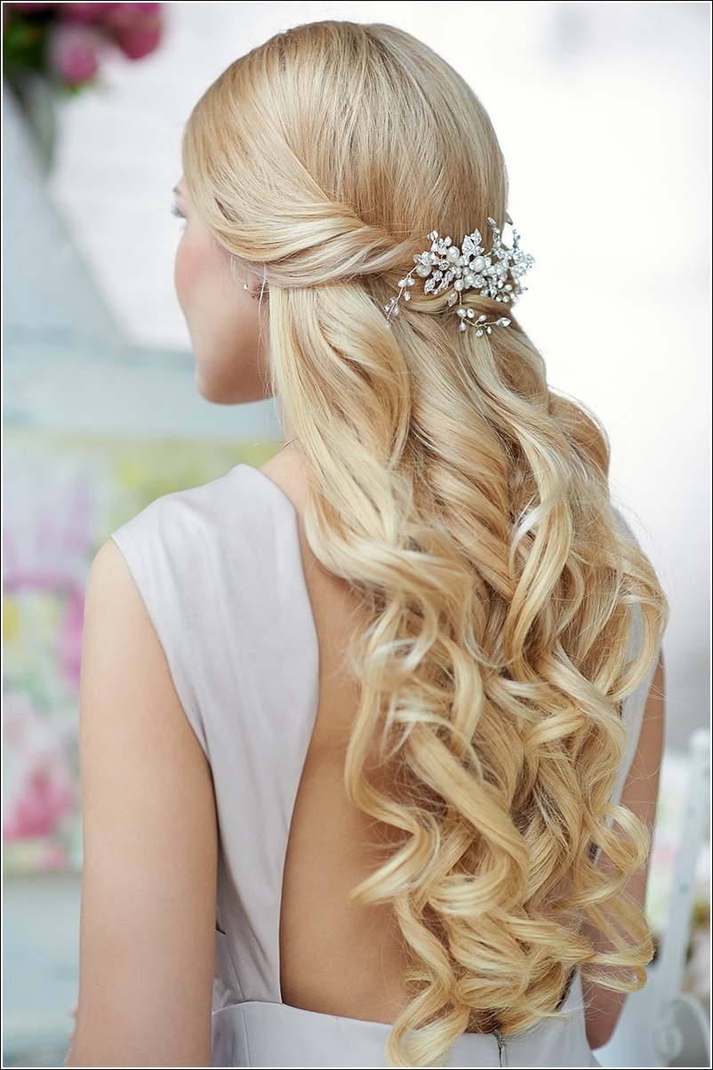 2015 Prom Hairstyles – Half Up Half Down Prom Hairstyles – Styles That Work  For Teens